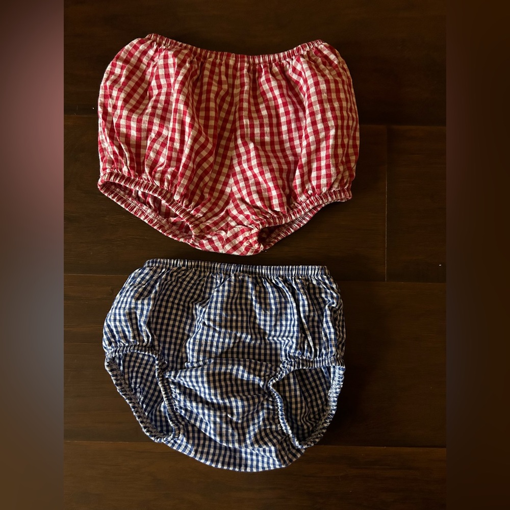 Adorable gingham diaper covers